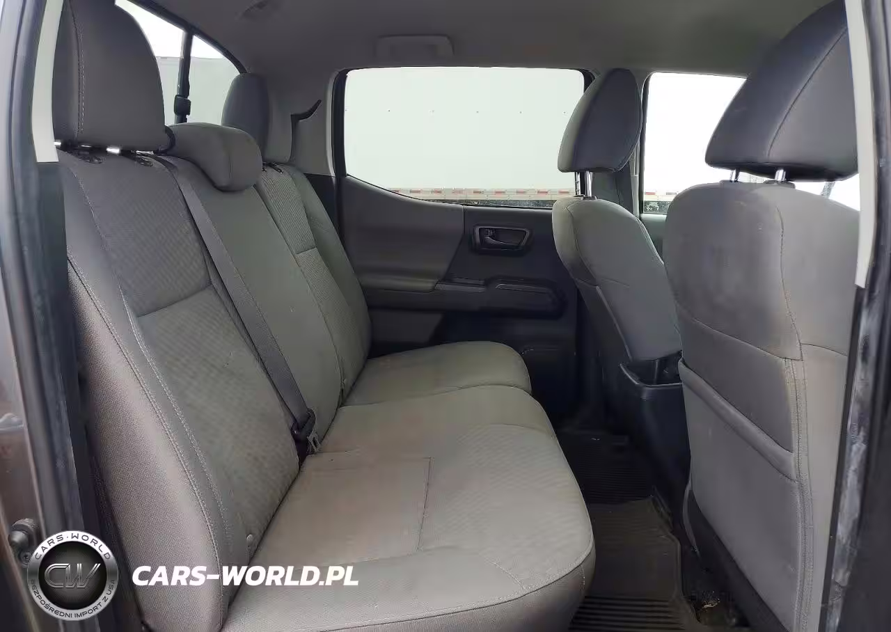 2023 Toyota Tacoma VIN:3TYCZ5AN9PT142918 - 10