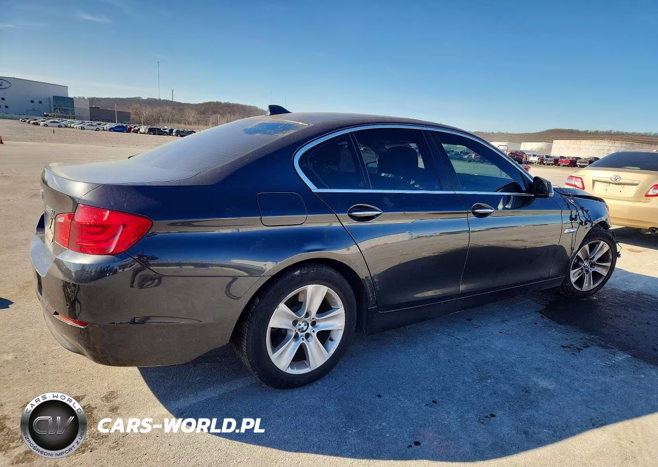 2011 BMW 528 I VIN:WBAFR1C56BC672656 - 3