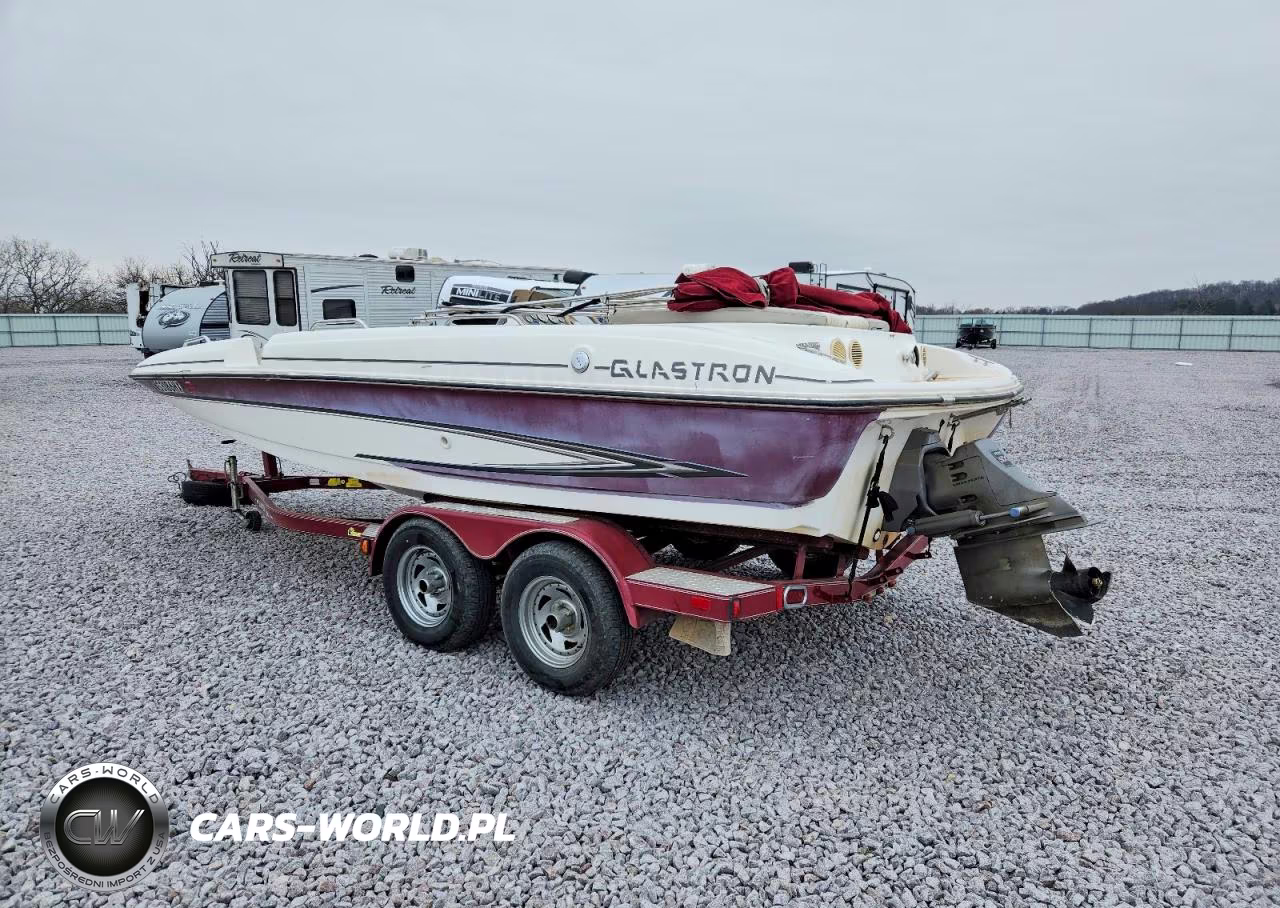 2010 Glasstron Boat VIN:GLA53133A606 - 3