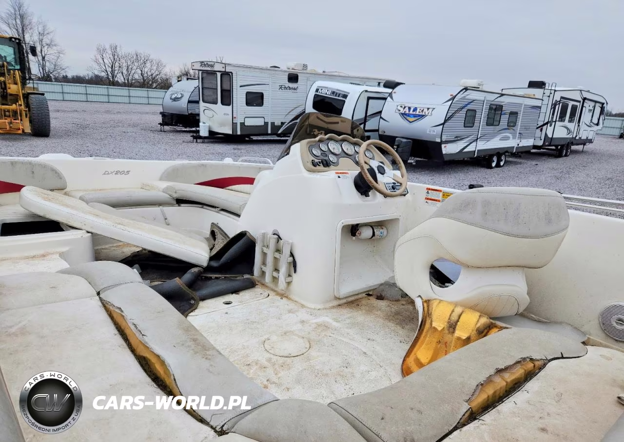 2010 Glasstron Boat VIN:GLA53133A606 - 5
