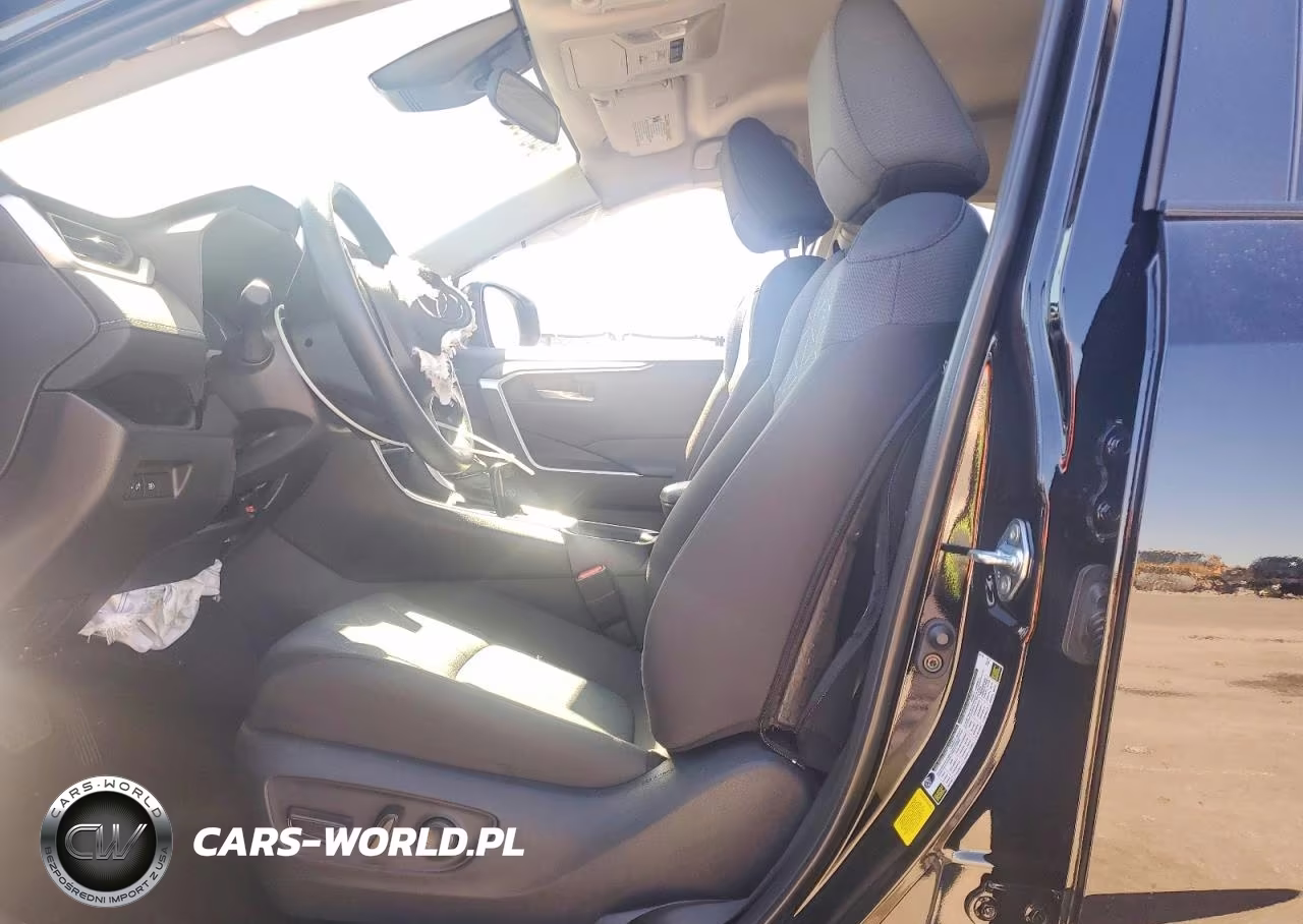 2025 Toyota Rav4 Xle VIN:2T3W1RFV4SC351461 - 7