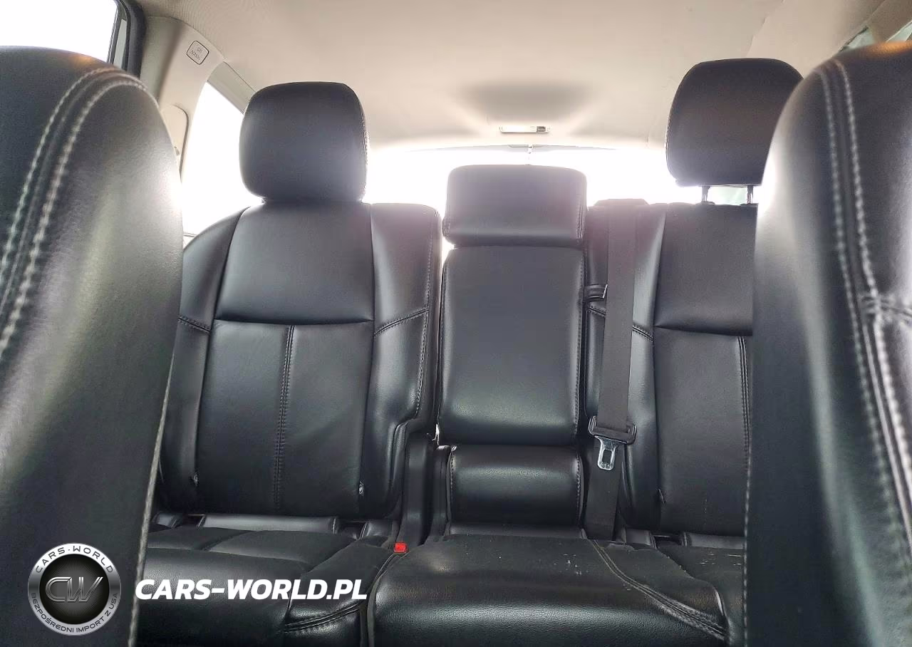 2019 Nissan Pathfinder S VIN:5N1DR2MN7KC643046 - 10