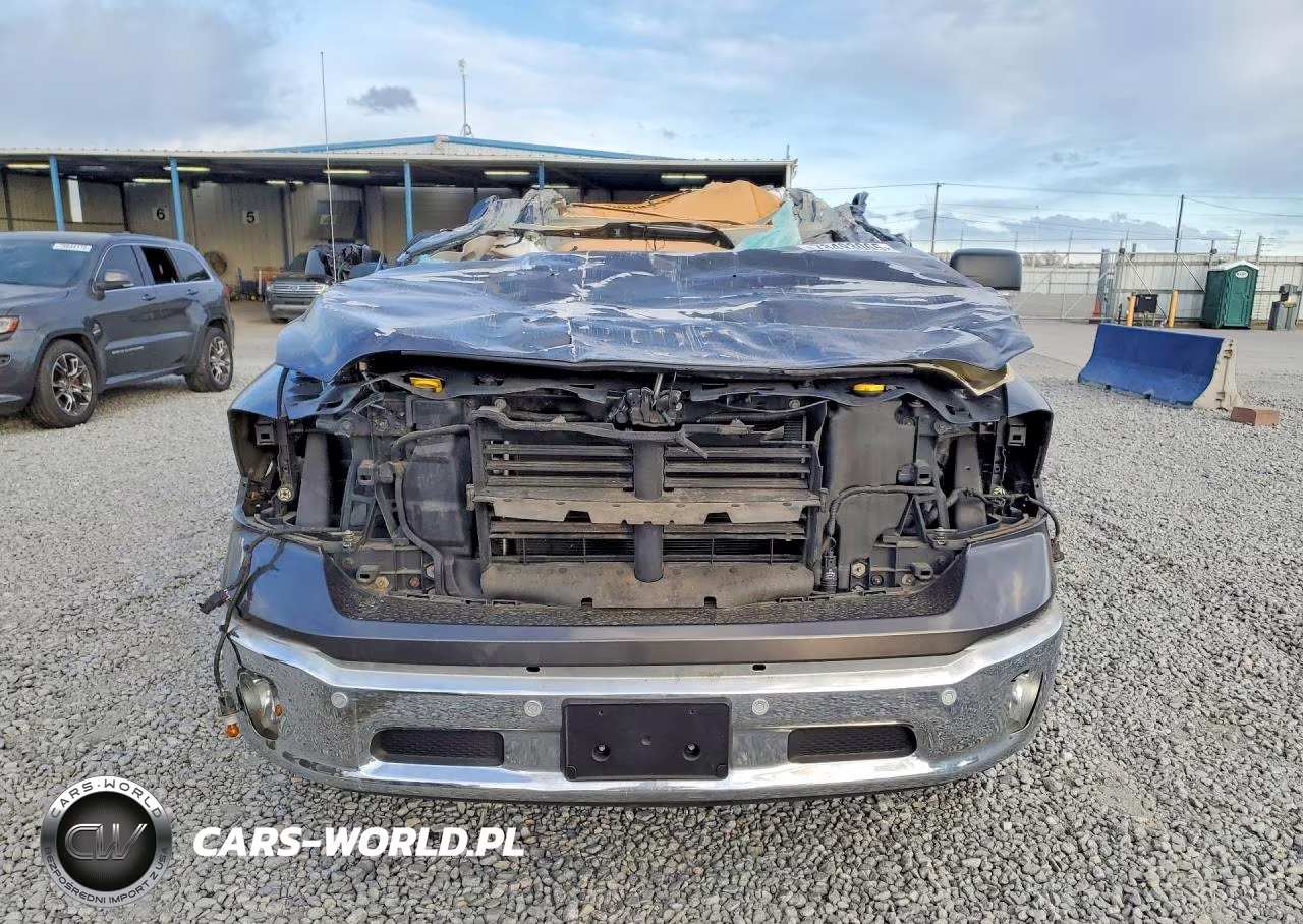 2018 Ram 1500 Slt VIN:1C6RR7LT4JS111353 - 5