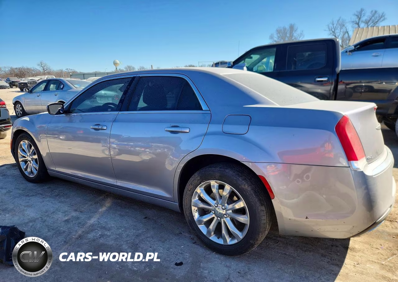 2017 Chrysler 300 Limited VIN:2C3CCARG2HH521968 - 2