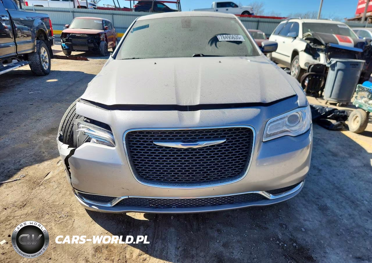 2017 Chrysler 300 Limited VIN:2C3CCARG2HH521968 - 5