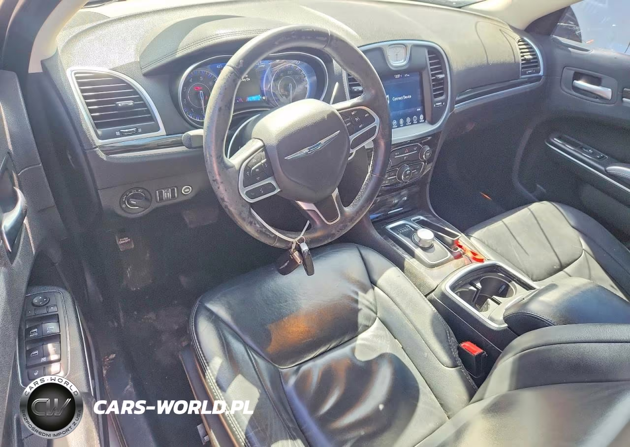 2017 Chrysler 300 Limited VIN:2C3CCARG2HH521968 - 8