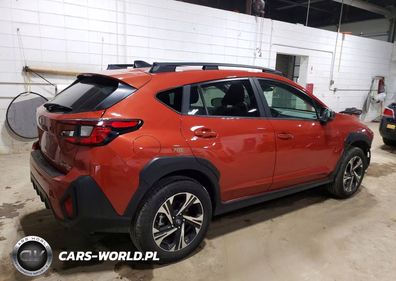 2024 Subaru Crosstrek Premium VIN:JF2GUADC5RH855239 - 3
