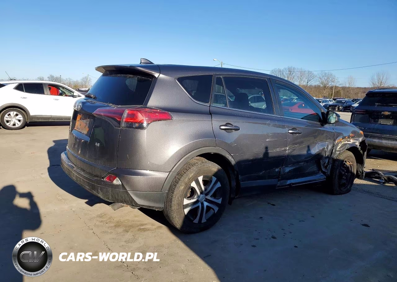 2018 Toyota Rav4 Le VIN:2T3ZFREV6JW488592 - 3