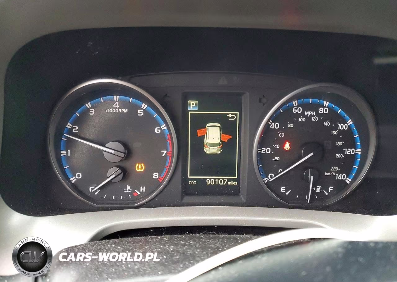2018 Toyota Rav4 Le VIN:2T3ZFREV6JW488592 - 9
