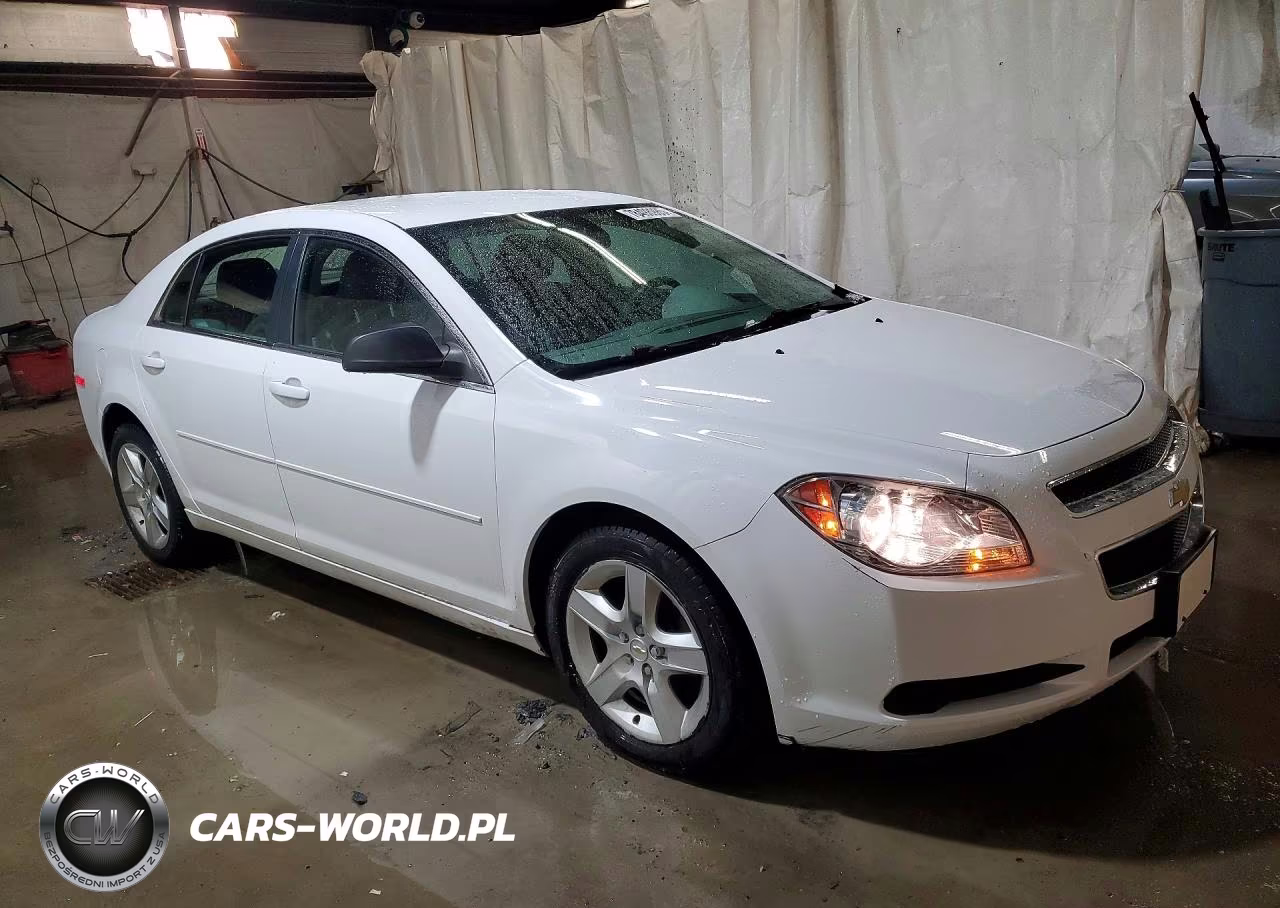 2012 Chevrolet Malibu Ls VIN:1G1ZA5E06CF397119 - 4