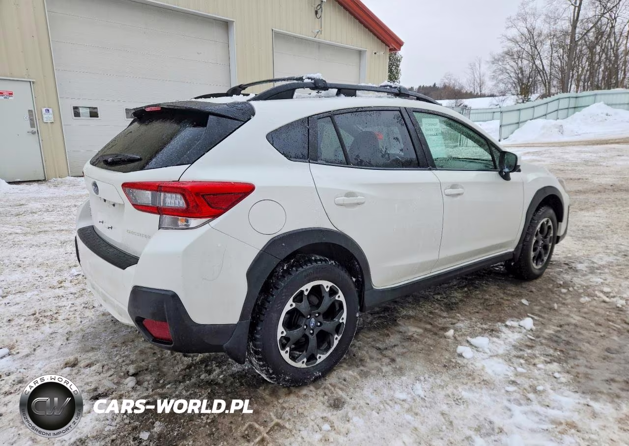 2021 Subaru Crosstrek Premium VIN:JF2GTAPC2M8327729 - 3
