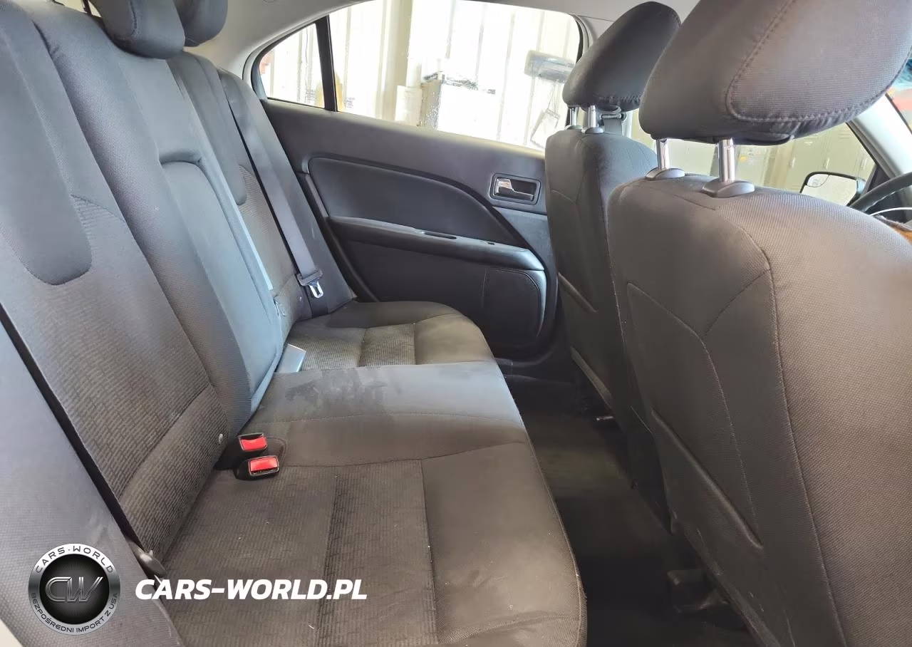 2011 Ford Fusion Se VIN:3FAHP0HA4BR214106 - 10