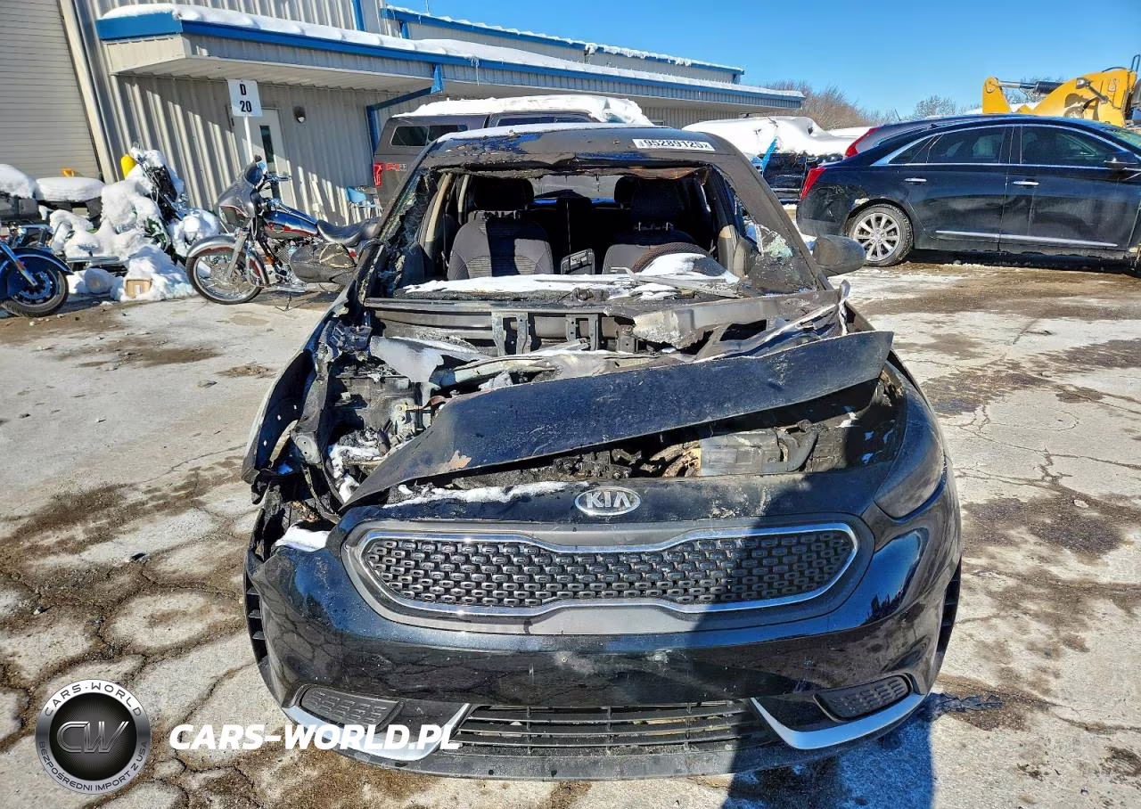 2017 Kia Niro Fe VIN:KNDCB3LC2H5049407 - 5