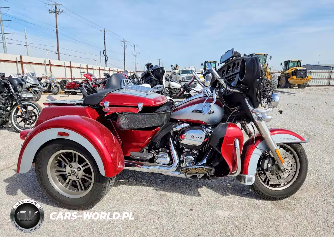 2019 Harley Davidson Flhtcutg