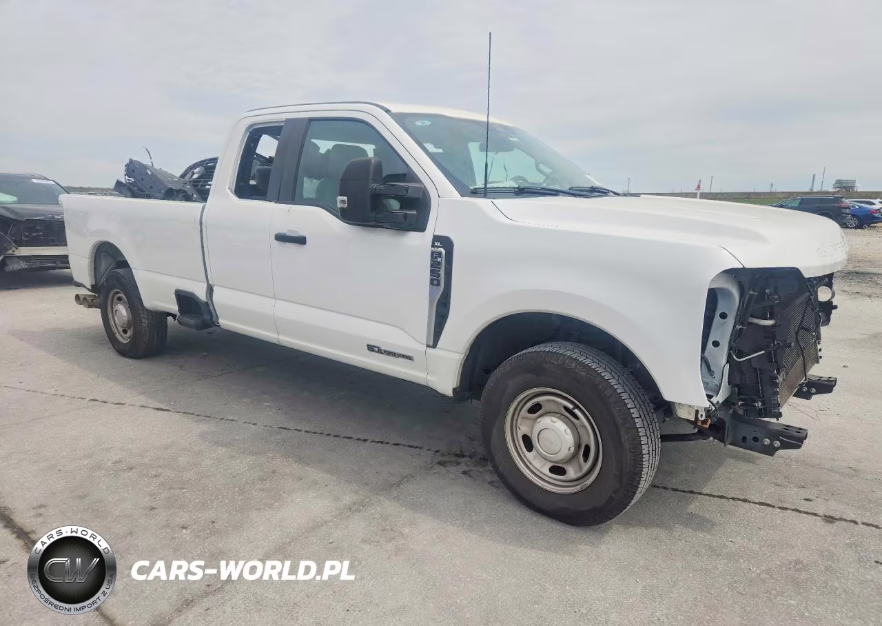 2023 Ford F250 Super Duty VIN:1FT7X2AT4PEC63846 - 4