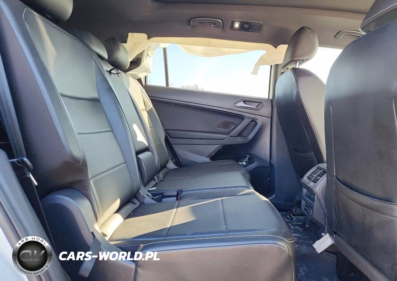 2019 Volkswagen Tiguan Se VIN:3VV2B7AX2KM132170 - 11