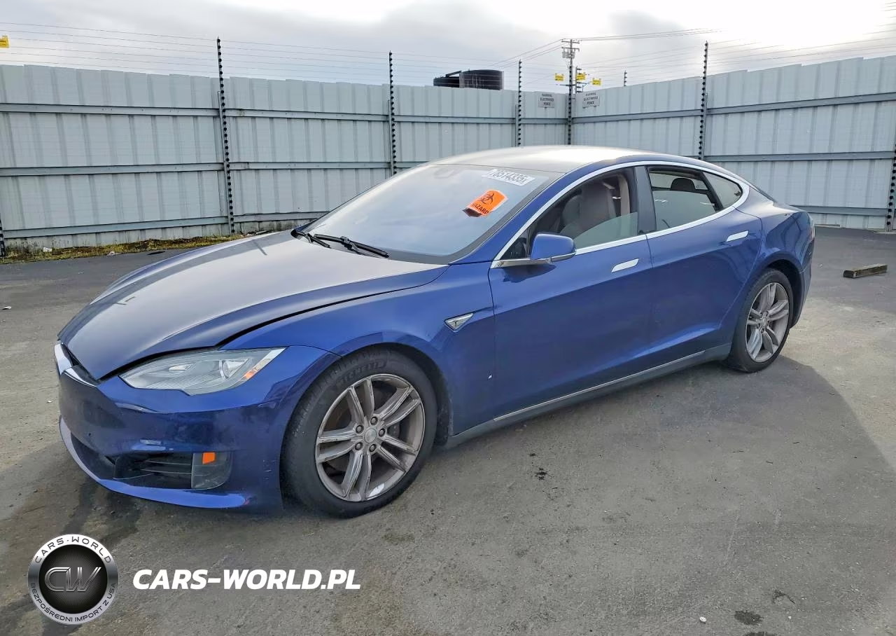 2015 Tesla Model S