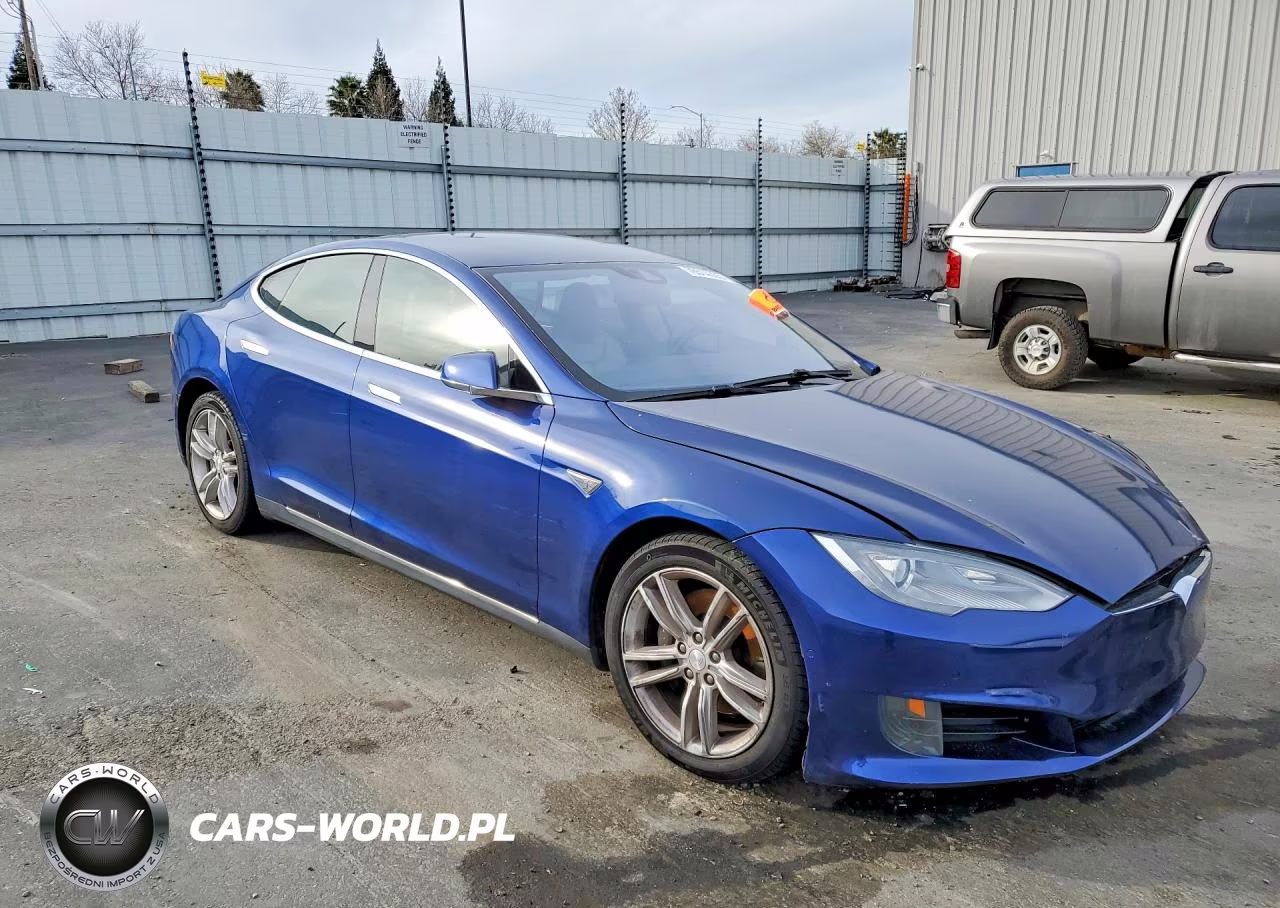 2015 Tesla Model S VIN:5YJSA1E20FF103984 - 4