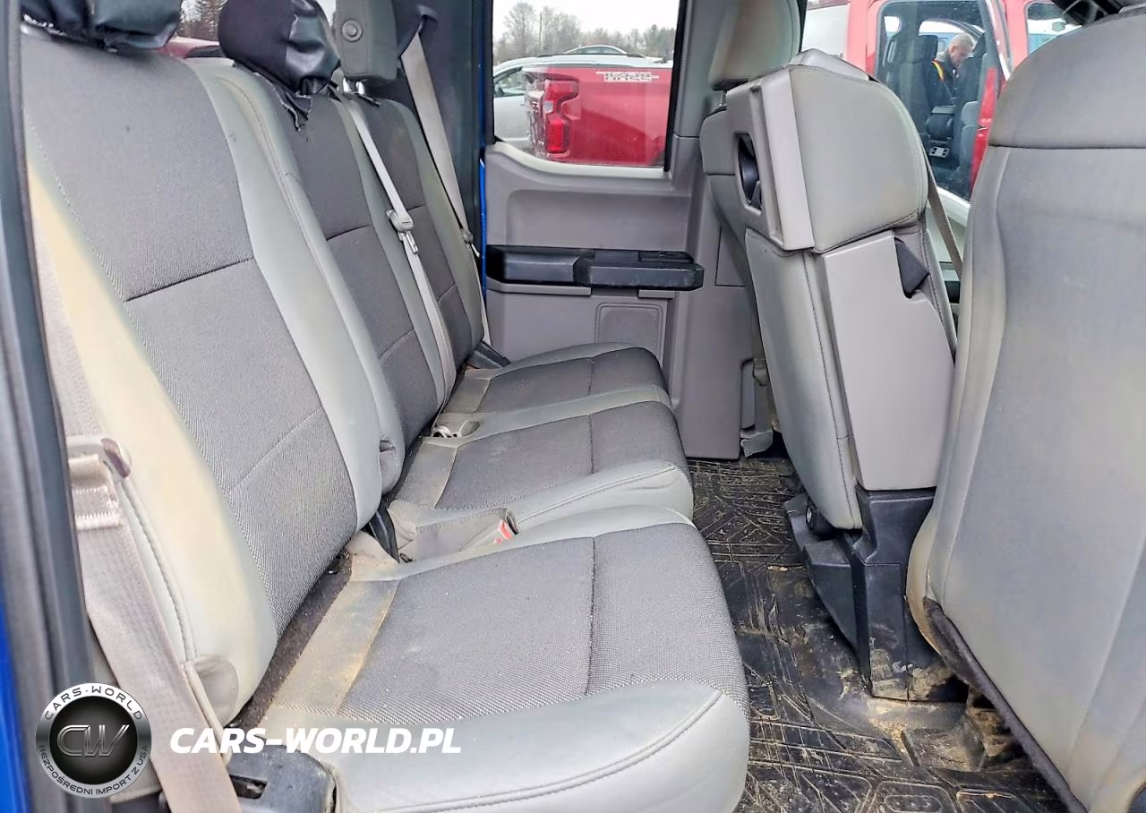 2018 Ford F150 Super Cab VIN:1FTEX1EB9JFB92891 - 10