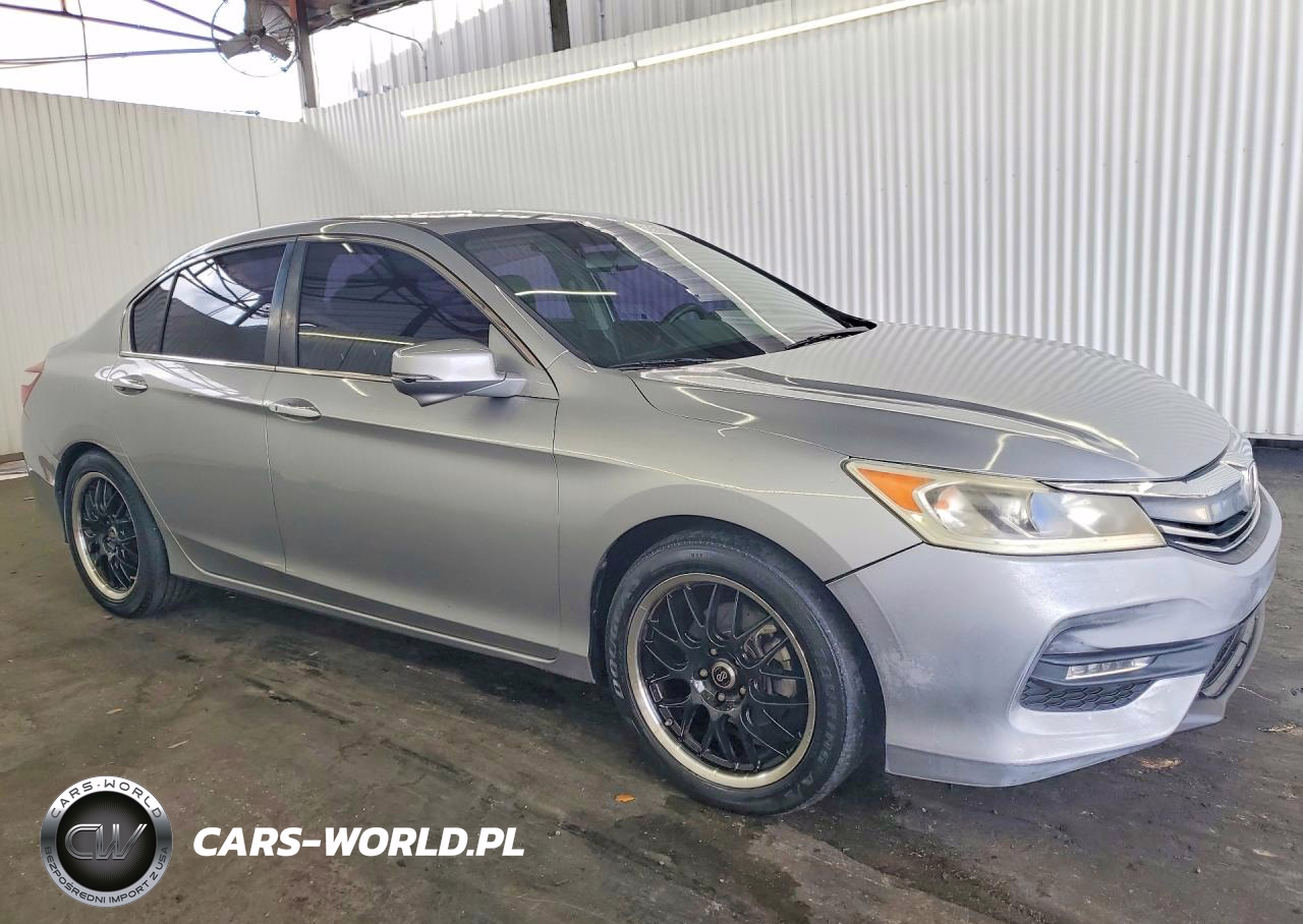 2017 Honda Accord Ex VIN:1HGCR2F76HA176495 - 4