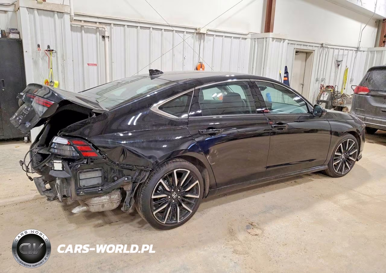 2025 Honda Accord Touring Hybrid VIN:1HGCY2F89SA073574 - 3