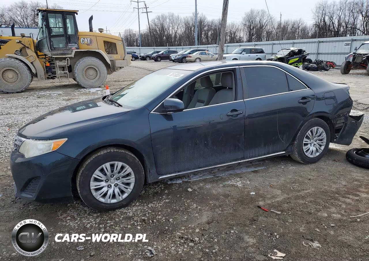 2014 Toyota Camry L – zdjęcie 1 z 13