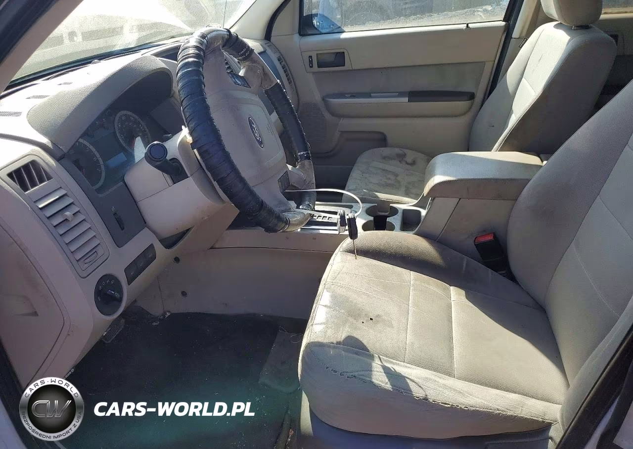 2011 Ford Escape Hybrid VIN:1FMCU4K32BKC02812 - 7