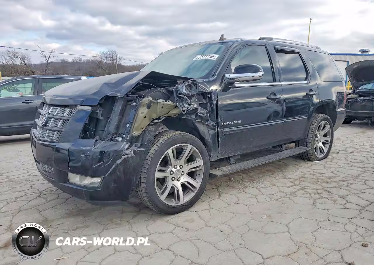 2013 Cadillac Escalade Premium