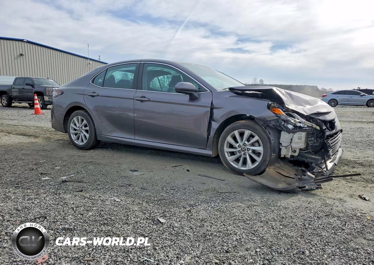 2021 Toyota Camry Le VIN:4T1C11AK5MU597964 - 4