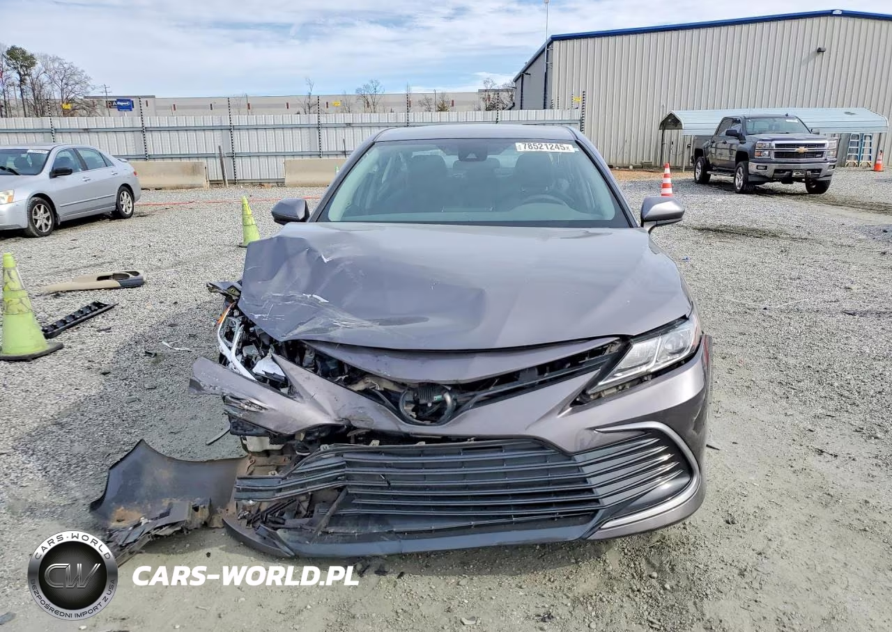 2021 Toyota Camry Le VIN:4T1C11AK5MU597964 - 5