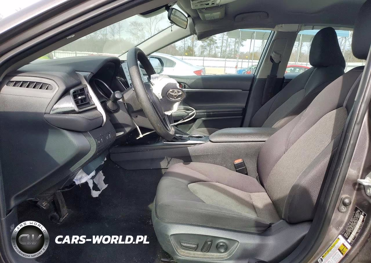 2021 Toyota Camry Le VIN:4T1C11AK5MU597964 - 7