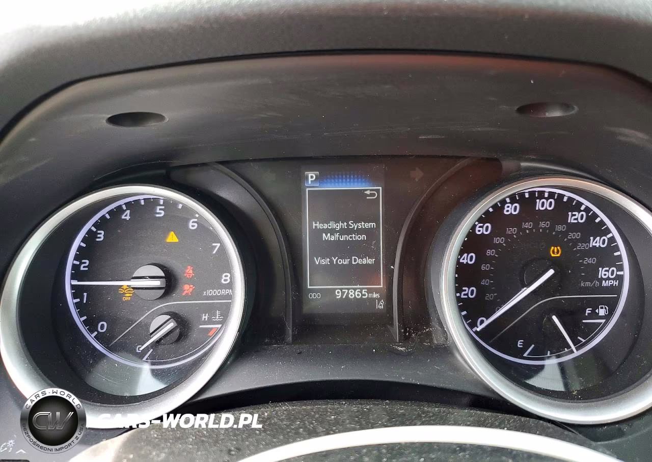 2021 Toyota Camry Le VIN:4T1C11AK5MU597964 - 9