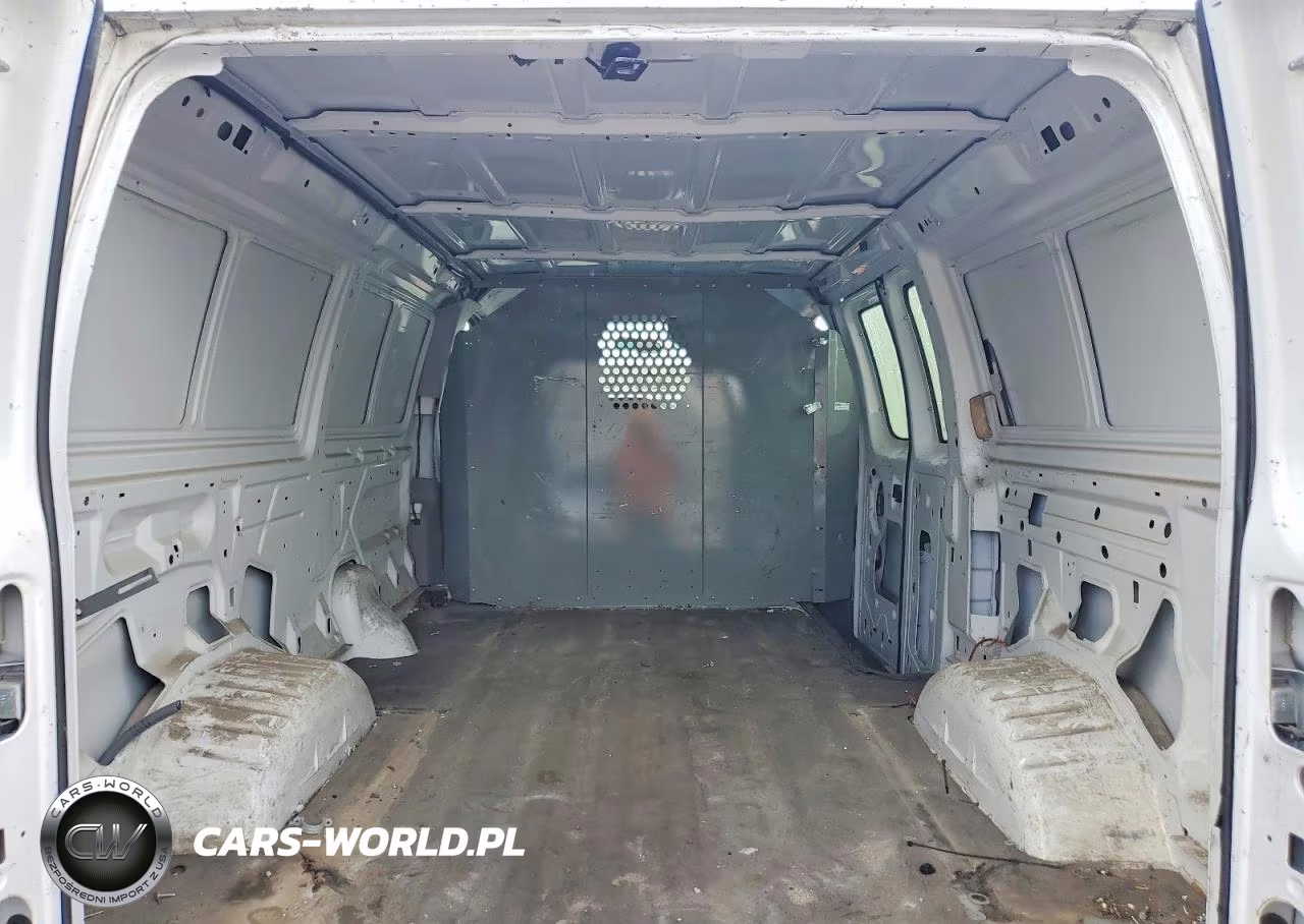 2011 Ford E150 Delivery Van VIN:1FTNE1EW9BDB06498 - 10