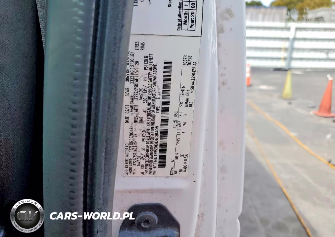 2011 Ford E150 Delivery Van VIN:1FTNE1EW9BDB06498 - 13