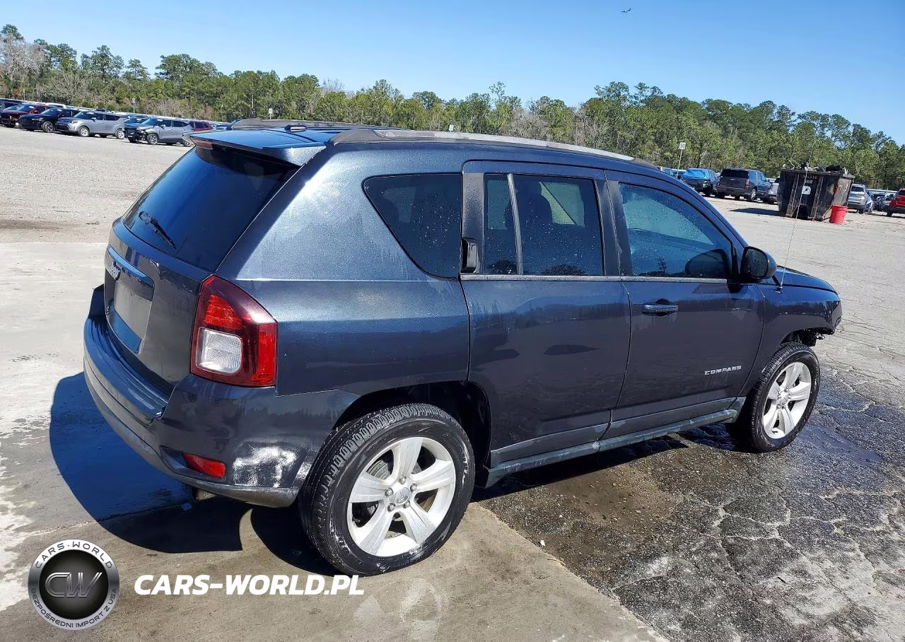 2016 Jeep Compass Sport VIN:1C4NJCBA8GD560328 - 3