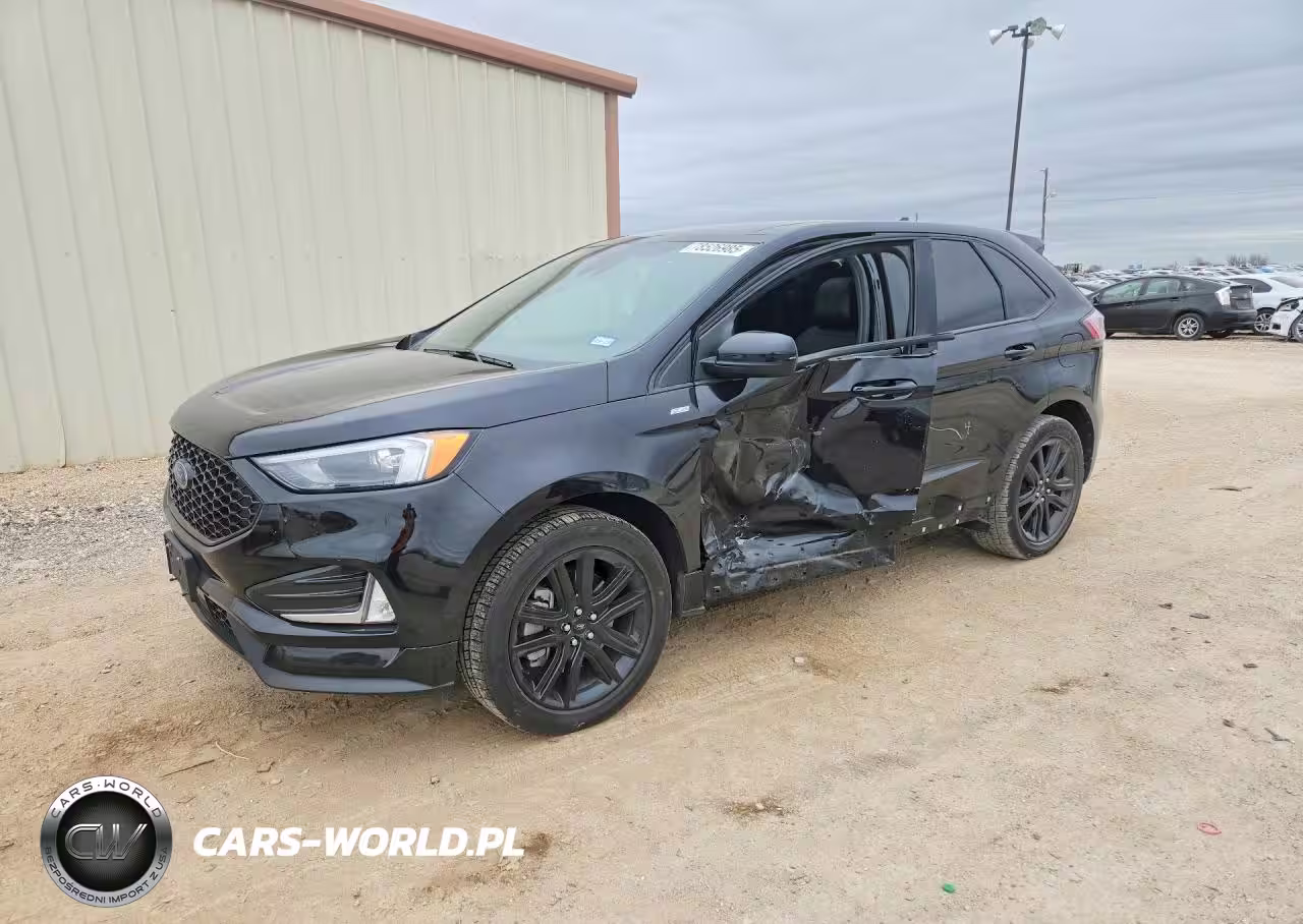 2022 Ford Edge Sel