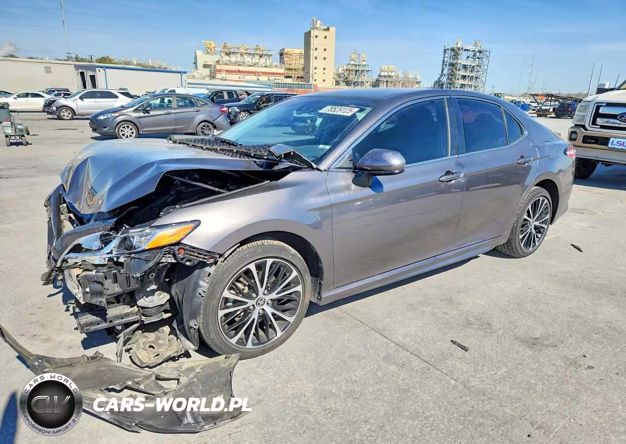 2020 Toyota Camry Se