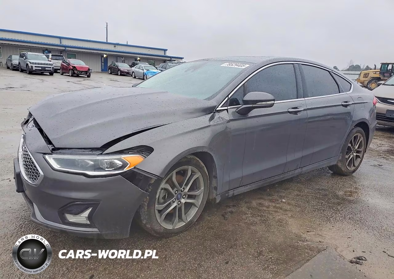 2020 Ford Fusion – zdjęcie 1 z 13