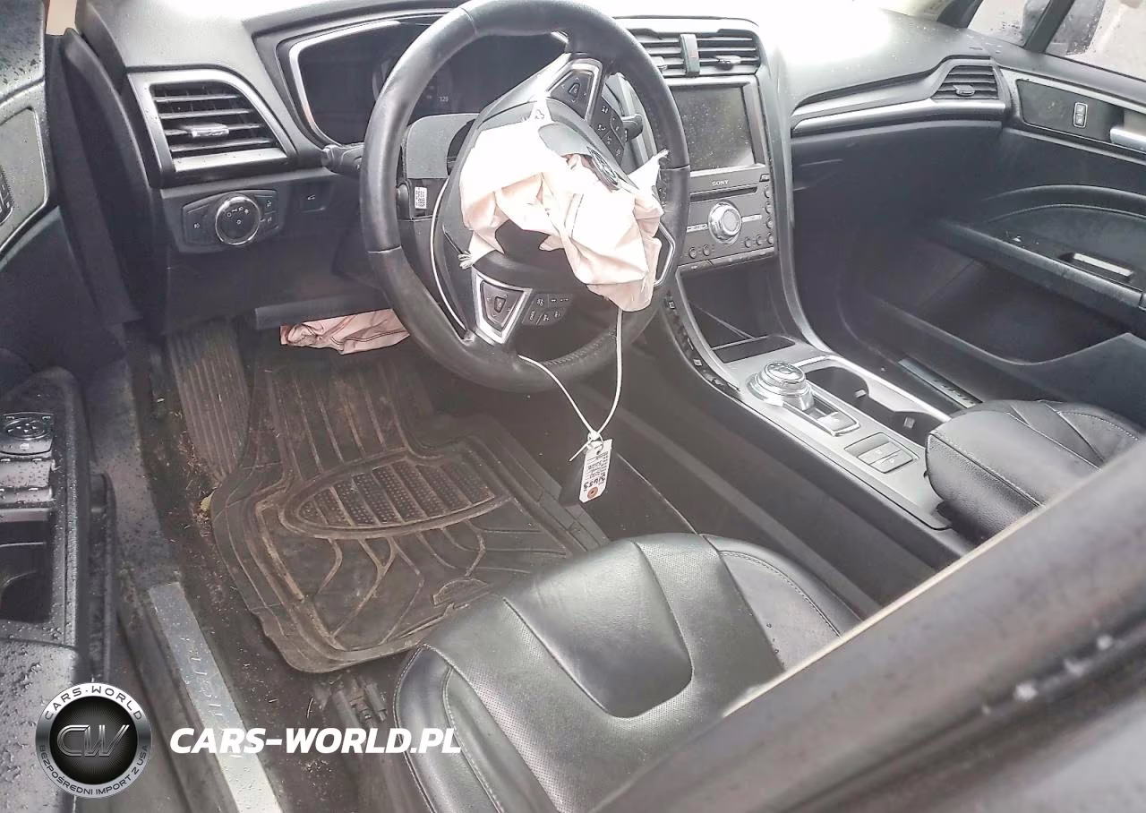 2020 Ford Fusion VIN:3FA6P0RUXLR140210 - 8