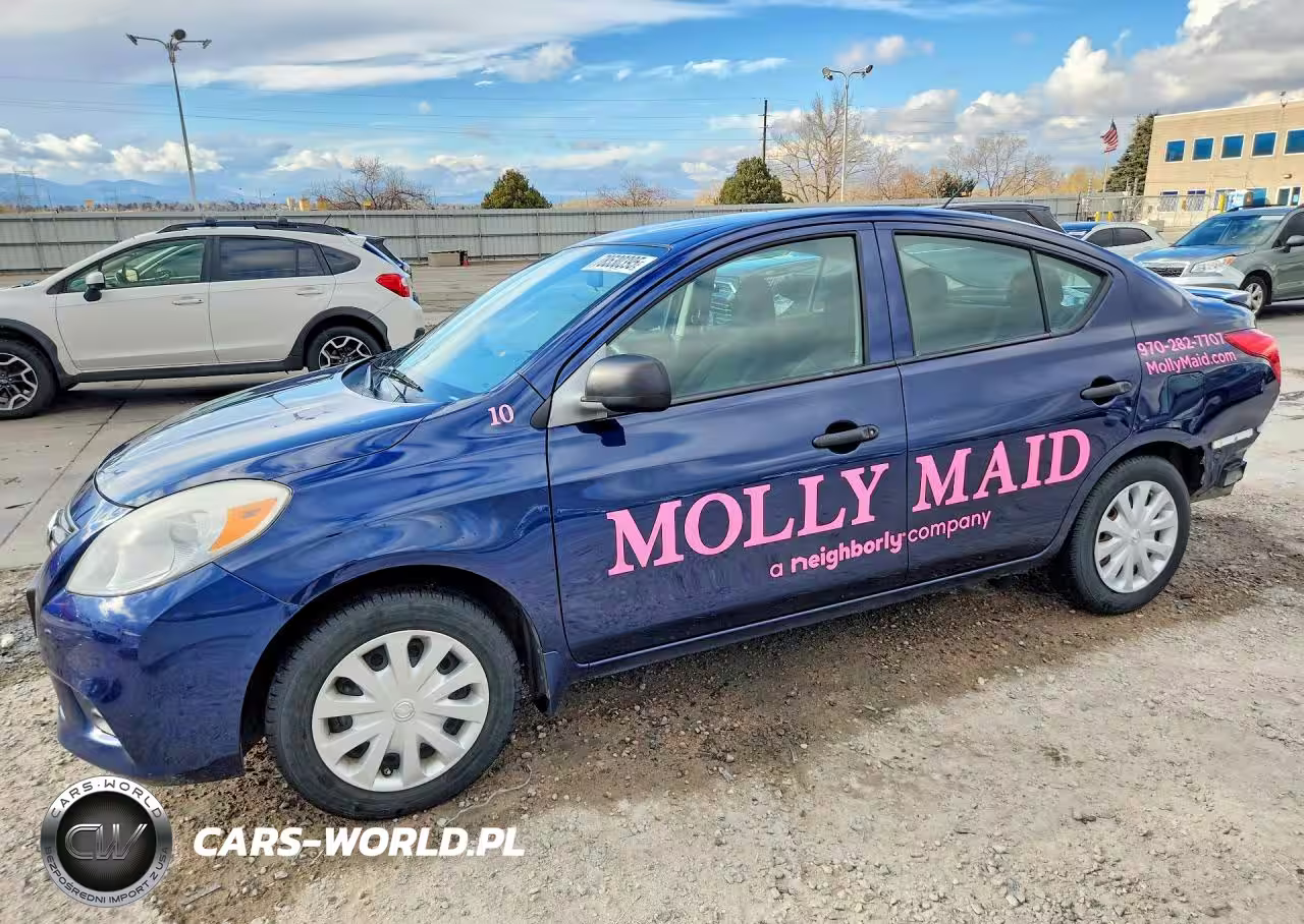 2014 Nissan Versa 1.6 S Plus