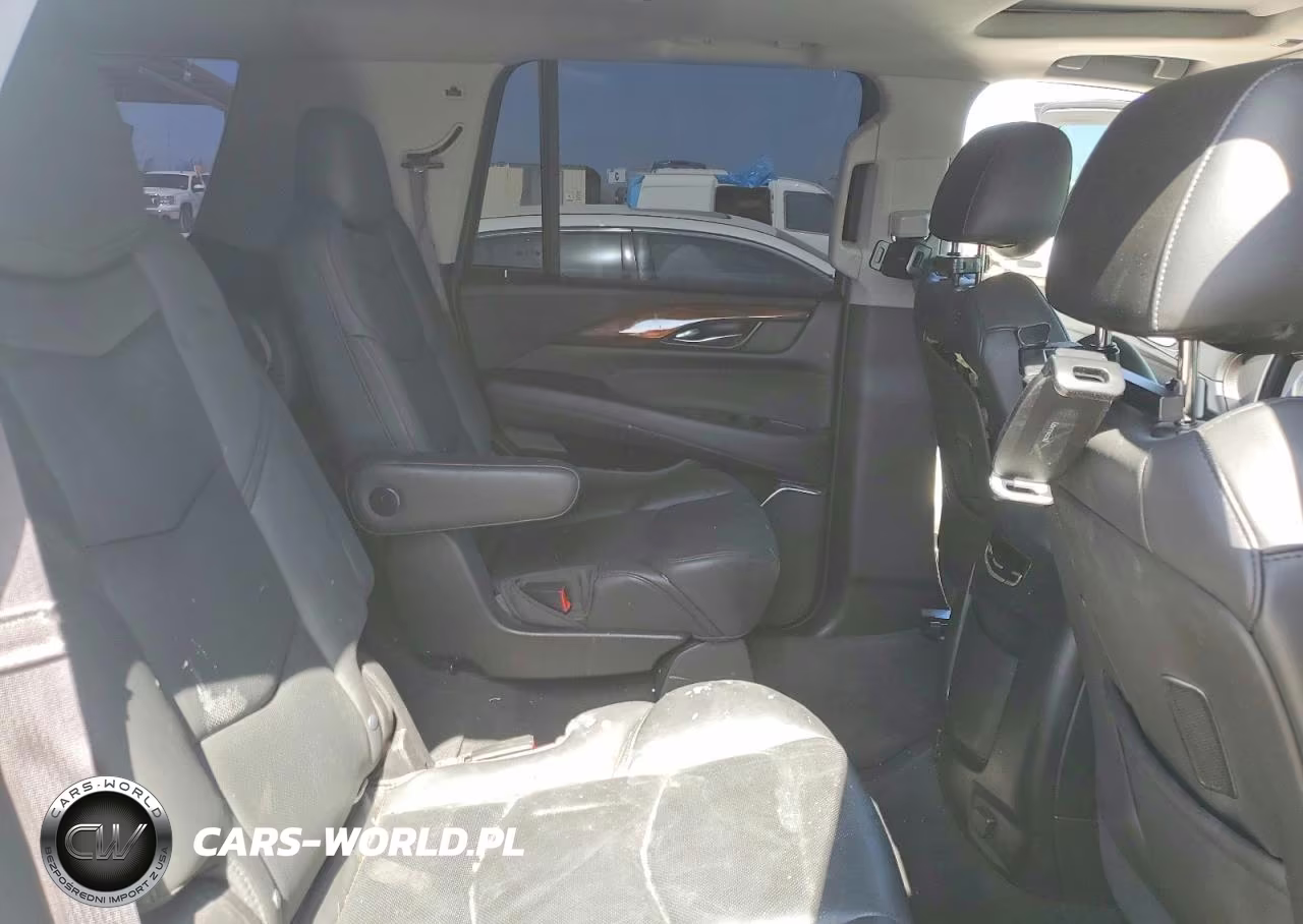 2016 Cadillac Escalade Luxury VIN:1GYS3BKJXGR359289 - 11