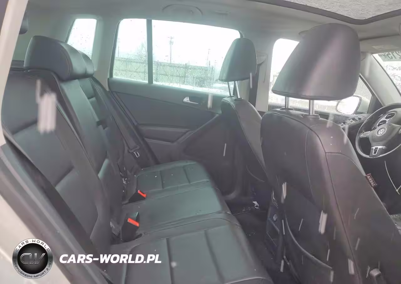 2011 Volkswagen Tiguan S VIN:WVGAV7AXXBW539831 - 11