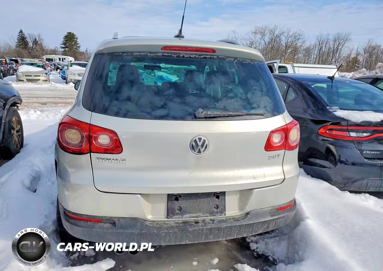 2011 Volkswagen Tiguan S VIN:WVGAV7AXXBW539831 - 6