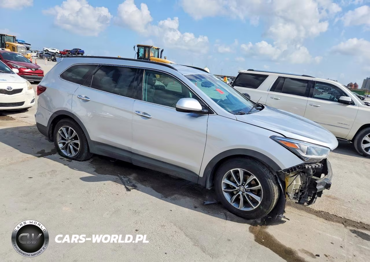 2017 Hyundai Santa Fe Se VIN:KM8SM4HF7HU255368 - 4