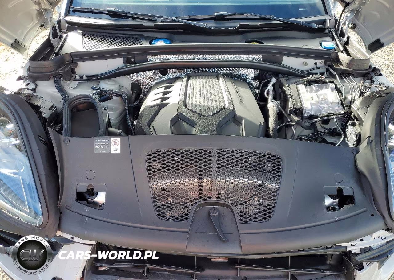 2026 Porsche Macan Base VIN:WP1AA2A5XTLB04035 - 12