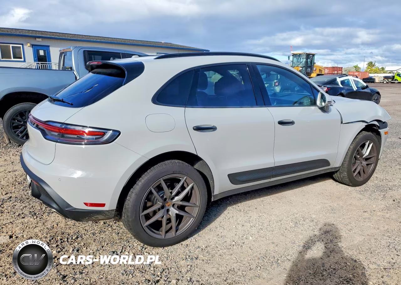 2026 Porsche Macan Base VIN:WP1AA2A5XTLB04035 - 3