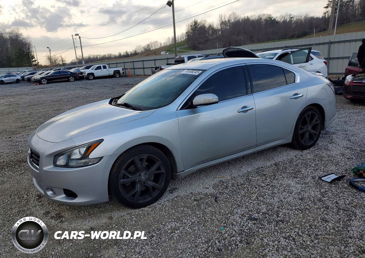 2014 Niss Maxima S