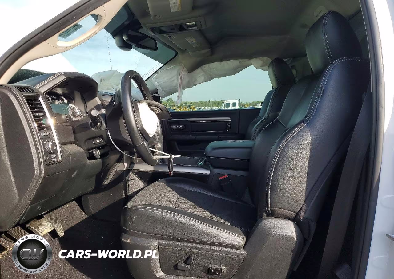 2018 Ram 1500 Sport VIN:3C6JR6CT1JG165000 - 7