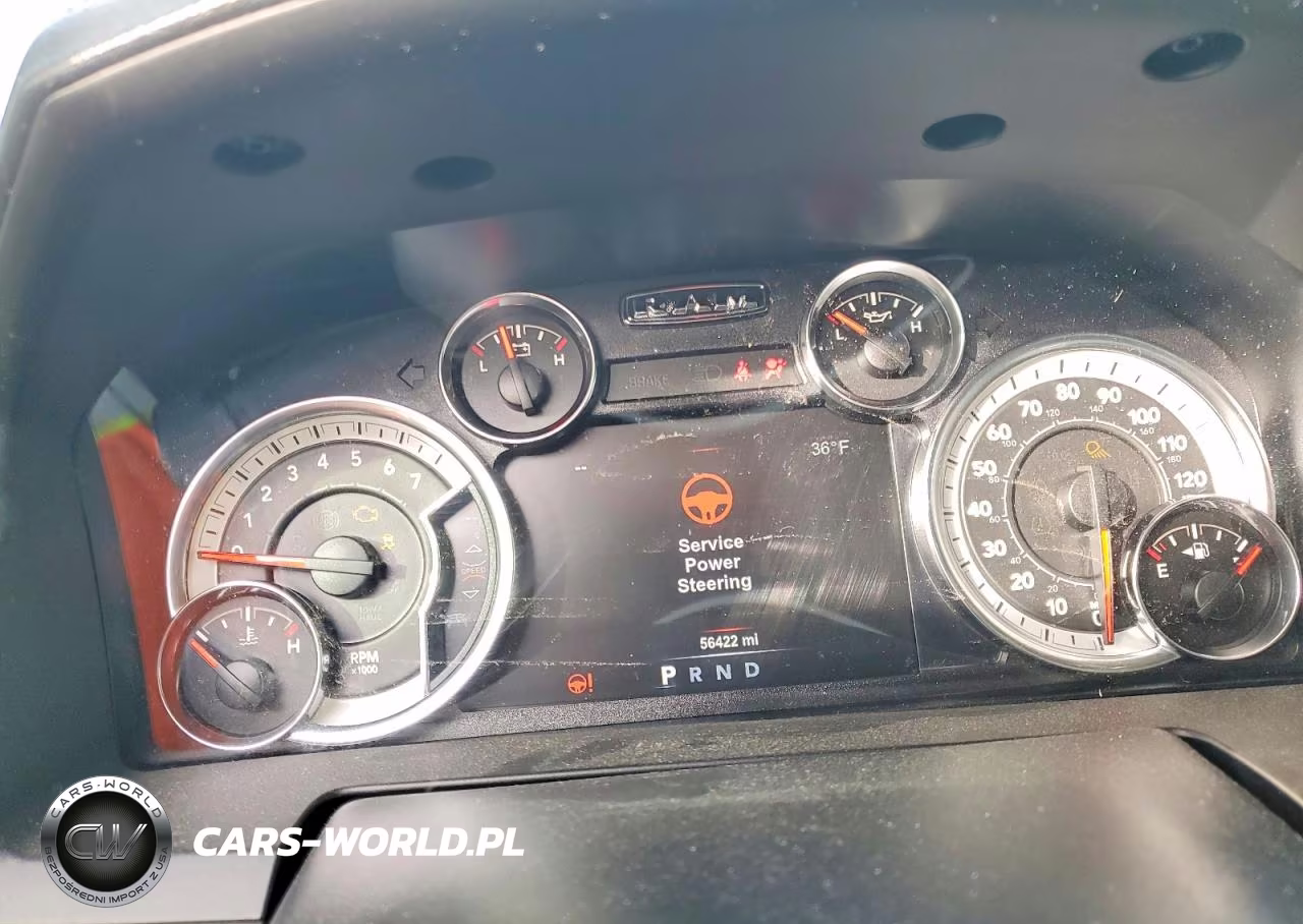 2018 Ram 1500 Sport VIN:3C6JR6CT1JG165000 - 9