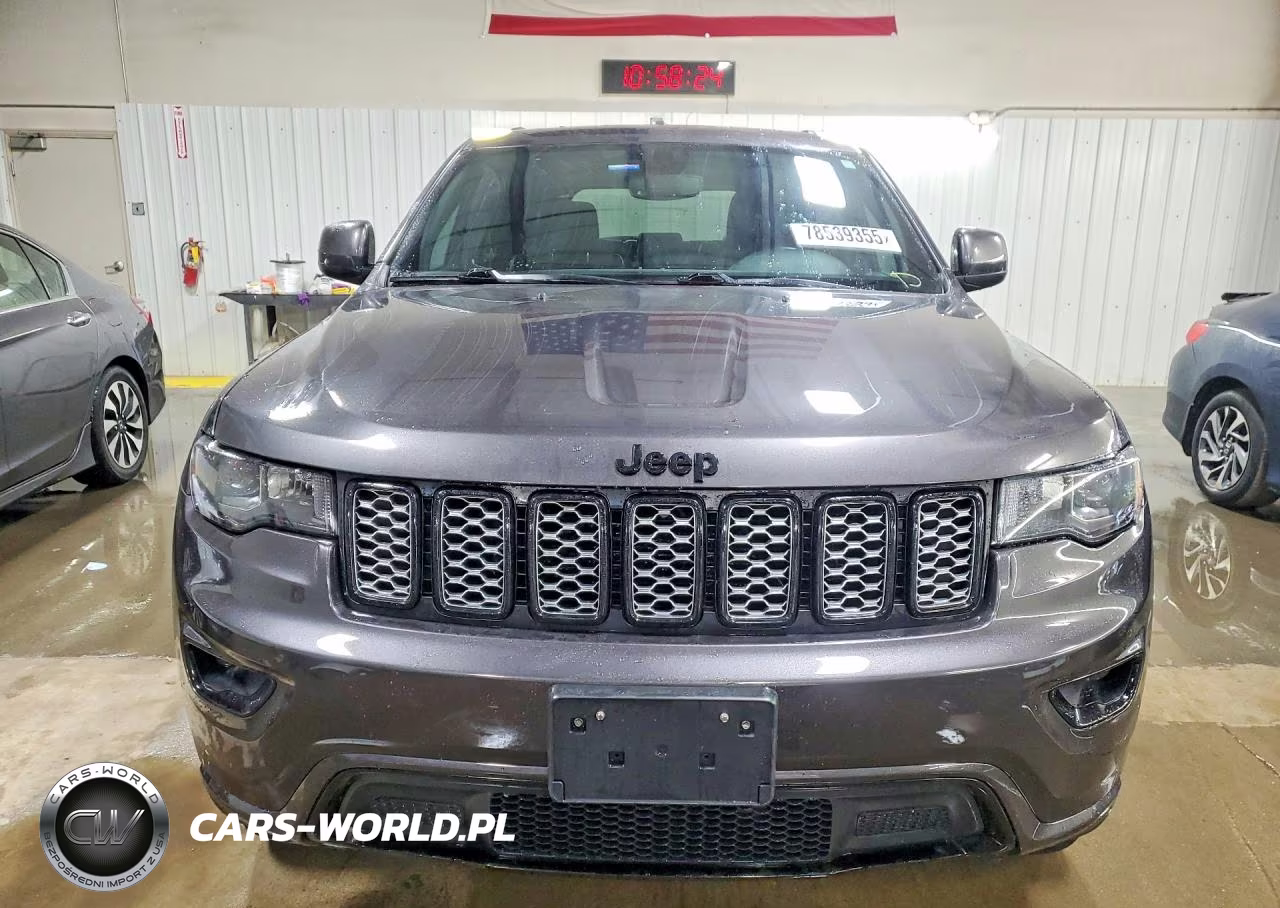 2019 Jeep Grand Cherokee Laredo VIN:1C4RJFAG2KC786761 - 5